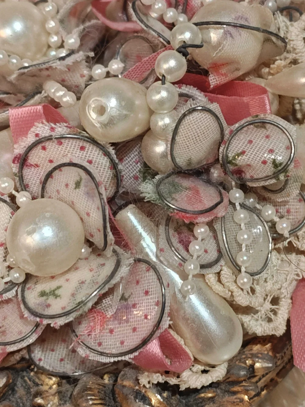 & Other Stories elegant decorative